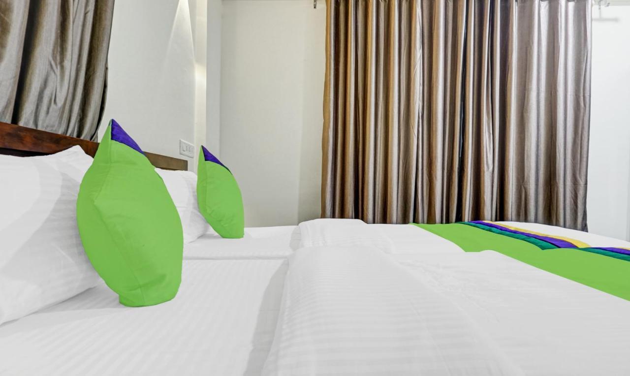 Hotel Treebo Tulip à Pune Extérieur photo